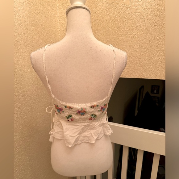 NEW w TAGS — FREE PEOPLE Intimately white intricately beaded top. RARE - Picture 4 of 8